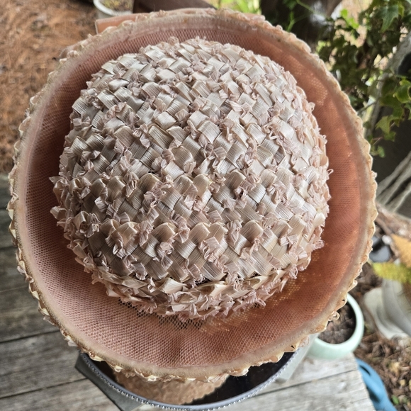 Vintage Pink Woven Pill Box Hat With Velvet Bow - Picture 4 of 11
